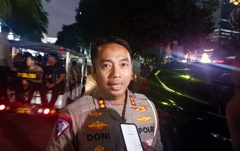 Polisi awasi sanksi tilang bagi pelanggar emisi mulai Jumat Polisi awasi sanksi tilang bagi pelanggar emisi mulai Jumat