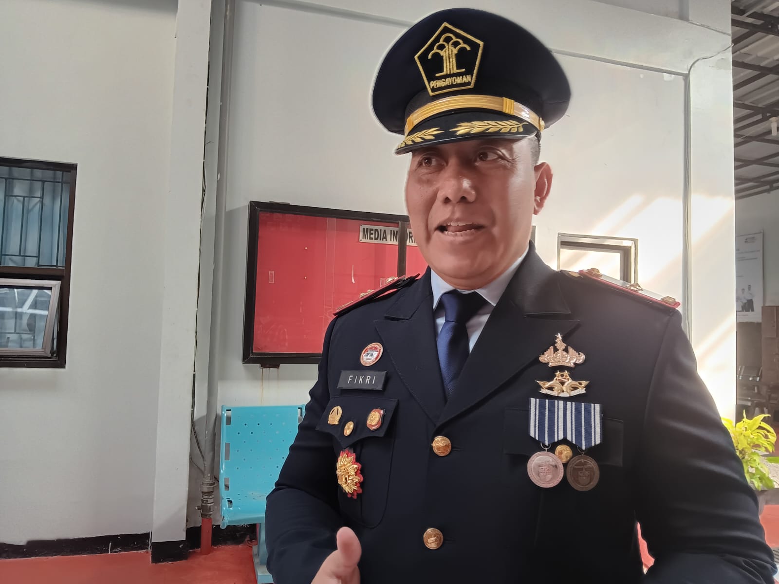 Rayakan HUT RI, Rutan Kelas 1 Tangerang serahkan remisi kepada warga binaan Rayakan HUT RI, Rutan Kelas 1 Tangerang serahkan remisi kepada warga binaan