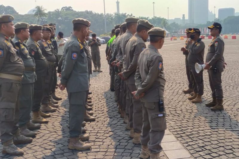 Satpol PP DKI terjunkan 121 personel amankan demo buruh Satpol PP DKI terjunkan 121 personel amankan demo buruh