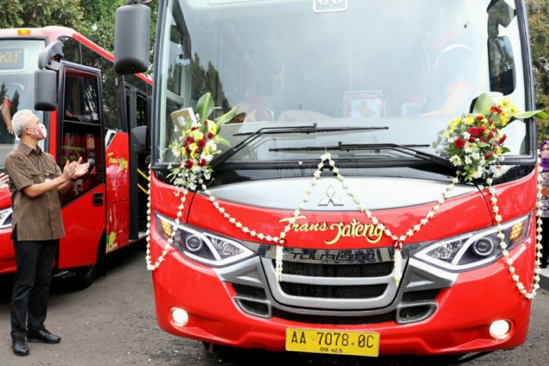 Gubernur Jateng gratiskan TransJateng Solo-Sukoharjo-Wonogiri Gubernur Jateng gratiskan TransJateng Solo-Sukoharjo-Wonogiri