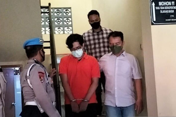 Polisi tangkap pelaku cari lawan tawuran via WA di Mampang
