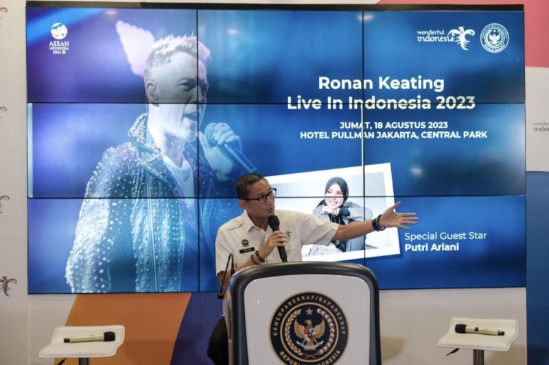 Menparekraf dukung Ronan Keating kolaborasi dengan Putri Ariani Menparekraf dukung Ronan Keating kolaborasi dengan Putri Ariani