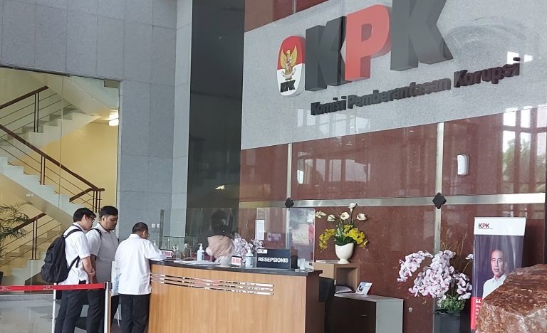 KPK panggil rektor UBL Yusuf Barusman terkait Andhi Pramono