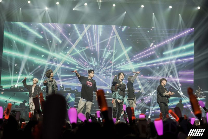 Alasan iKON dan B.I tak tampil pada hari yang sama di ASS Vol.2 Alasan iKON dan B.I tak tampil pada hari yang sama di ASS Vol.2