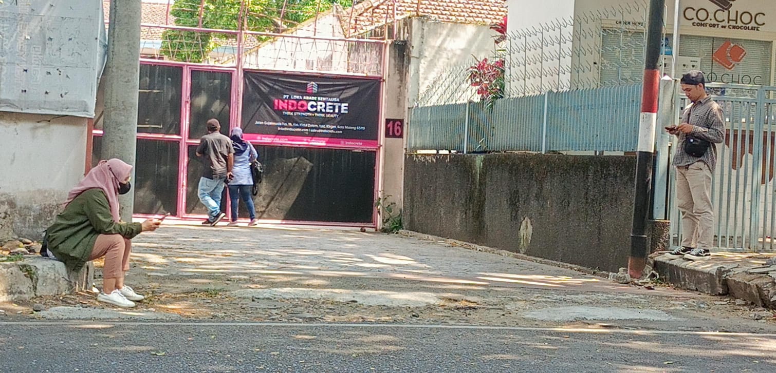 Ditreskrumsus Polda Jatim geledah PT LAS, Malang, Jatim Ditreskrumsus Polda Jatim geledah PT LAS, Malang, Jatim