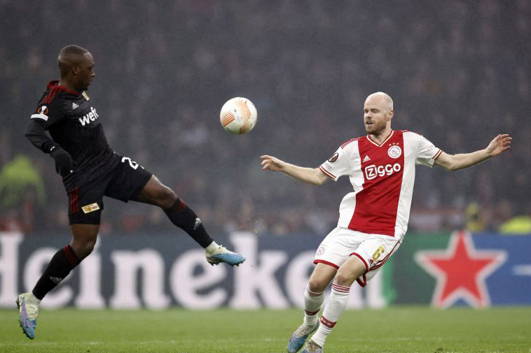 Ajax datangkan kiper Diant Ramaj dari Frankfurt Ajax datangkan kiper Diant Ramaj dari Frankfurt
