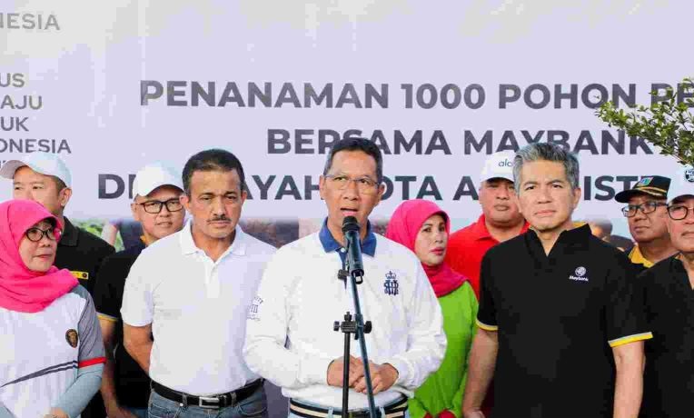 Heru sebut WFH untuk ASN ditingkatkan jadi 75 persen saat KTT ASEAN Heru sebut WFH untuk ASN ditingkatkan jadi 75 persen saat KTT ASEAN