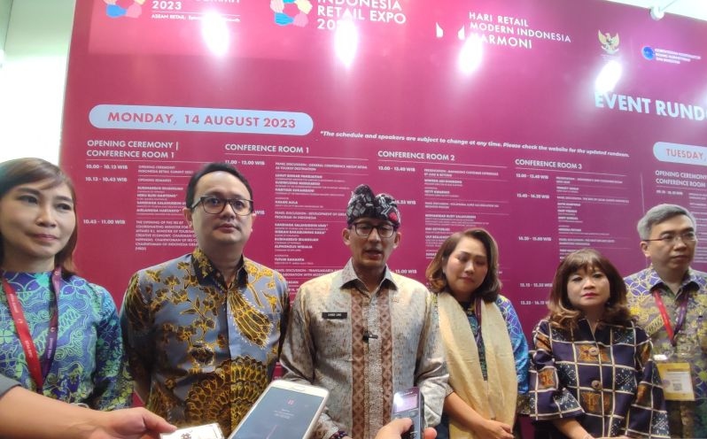 Sandiaga Uno optimistis kunjungan wisman capai 10 juta pada 2023