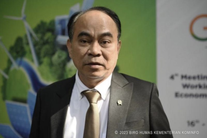 Menkominfo temui pelajar dan startup Indonesia di sela DEMM G20 India Menkominfo temui pelajar dan startup Indonesia di sela DEMM G20 India