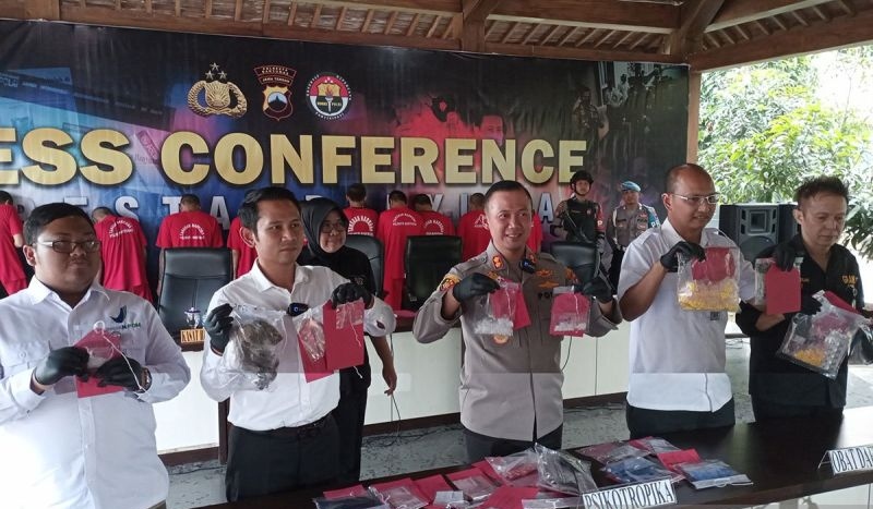 Polresta Banyumas ungkap 16 kasus narkoba libatkan 21 tersangka