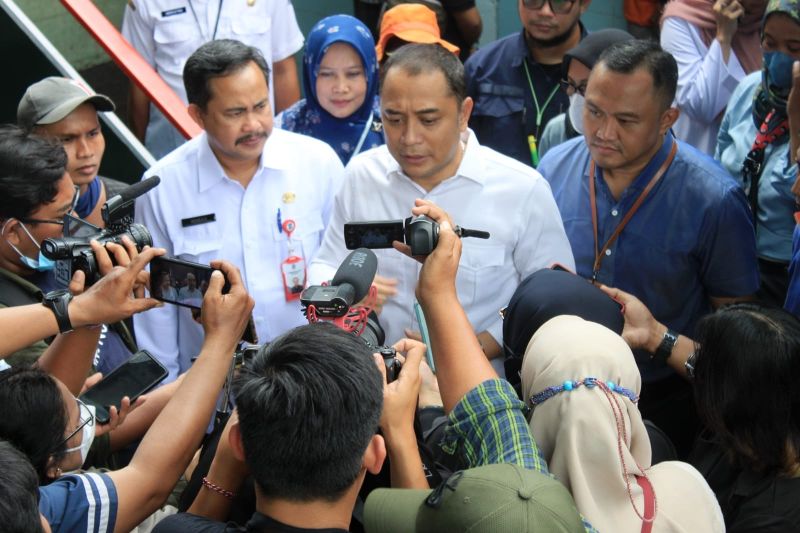 Pemkot sebut ketersediaan bahan pokok di Surabaya aman Pemkot sebut ketersediaan bahan pokok di Surabaya aman
