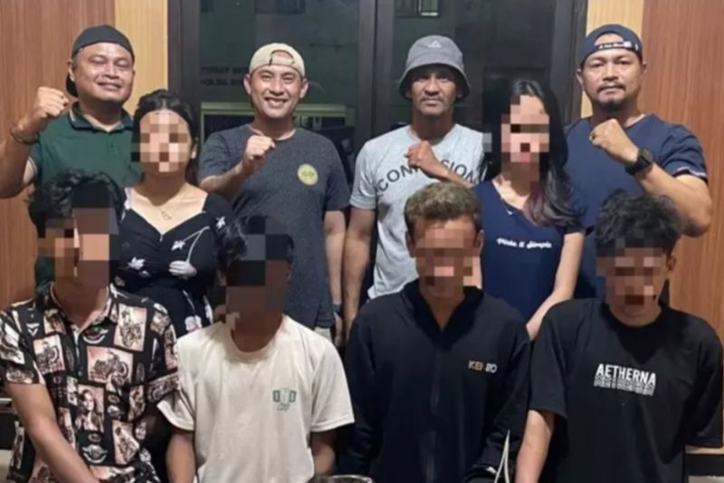 Polda Sultra ringkus lima pelaku perdagangan orang Polda Sultra ringkus lima pelaku perdagangan orang