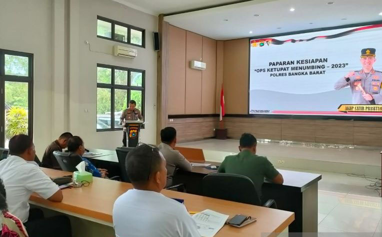 Kapolres Bangka Barat ajak warga dukung kamtibmas jelang Idul Fitri Kapolres Bangka Barat ajak warga dukung kamtibmas jelang Idul Fitri