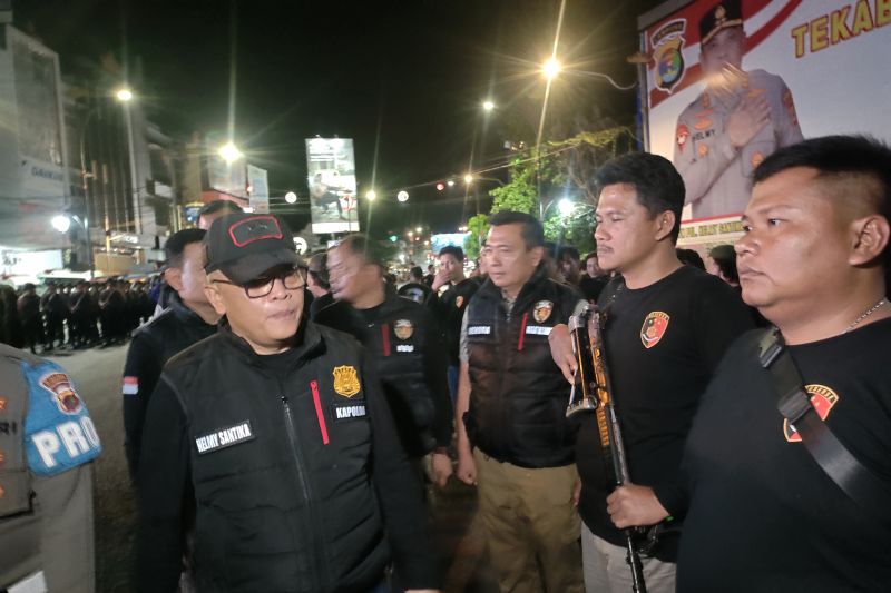Polda Lampung minta semua jajaran beri rasa aman bagi pemudik Polda Lampung minta semua jajaran beri rasa aman bagi pemudik