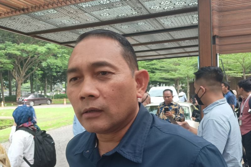 Kasatpol PP DKI mengatakan pemasangan atribut parpol harus kantongi izin Kasatpol PP DKI mengatakan pemasangan atribut parpol harus kantongi izin
