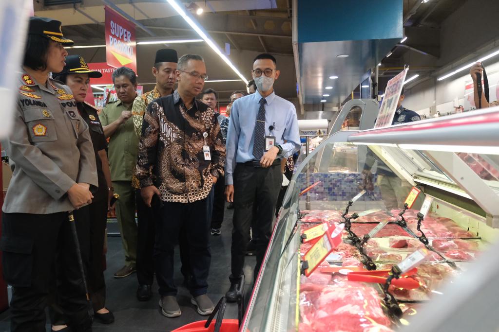 Pemkot Magelang jamin stabilitas harga dan stok kepokmas jelang Idul Fitri 1444 H Pemkot Magelang jamin stabilitas harga dan stok kepokmas jelang Idul Fitri 1444 H