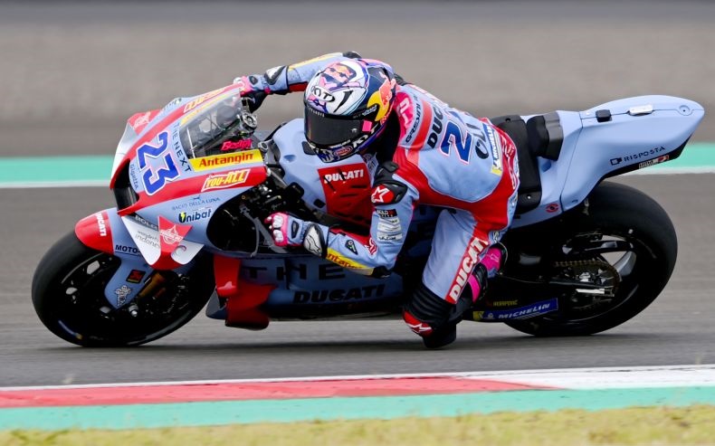 Bastianini ungkap alasan mundur dari MotoGP Spanyol Bastianini ungkap alasan mundur dari MotoGP Spanyol