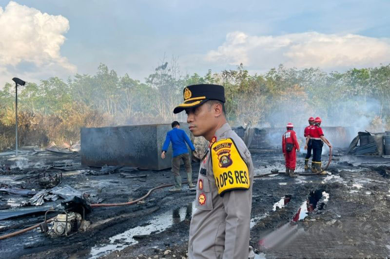 Polisi tangkap pemilik gudang solar oplosan yang meledak di Muara Enim