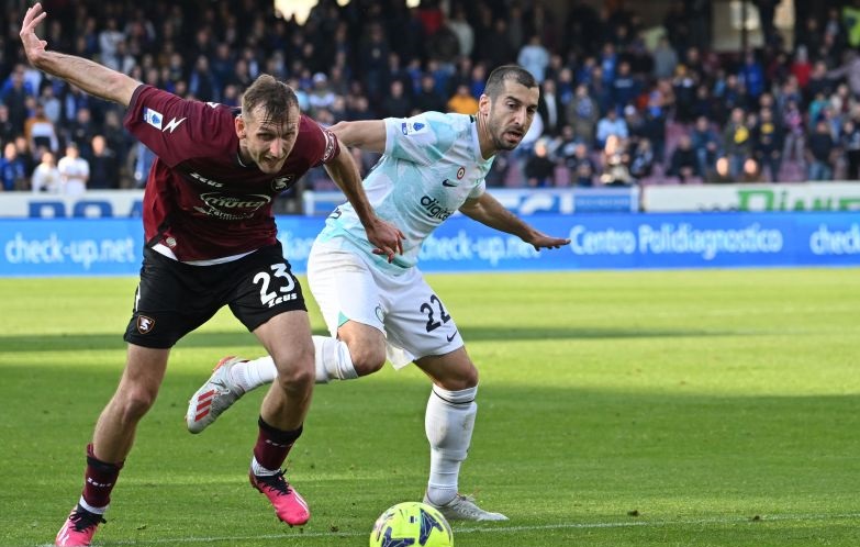 Inter Milan ditahan imbang 1-1 di kandang Salernitana Inter Milan ditahan imbang 1-1 di kandang Salernitana