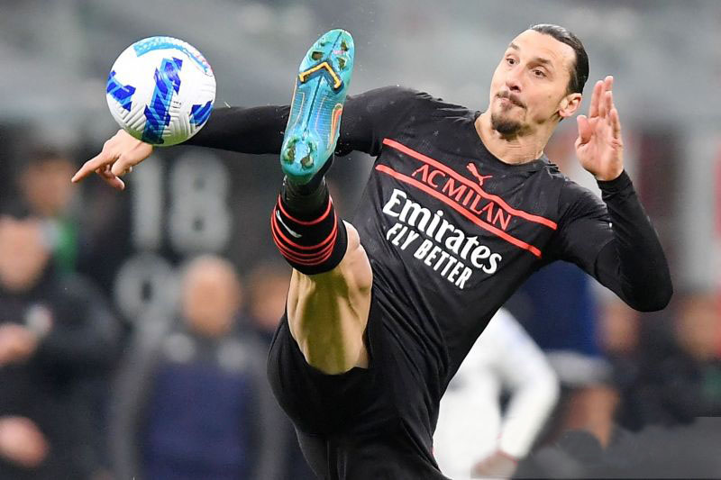 Ibrahimovic alami cedera saat pemanasan lawan Lecce