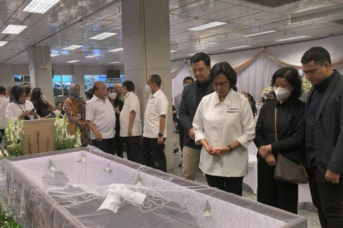 Menkeu kenang kepergian eks Dirjen Pengelolaan Utang Rahmat Waluyanto Menkeu kenang kepergian eks Dirjen Pengelolaan Utang Rahmat Waluyanto