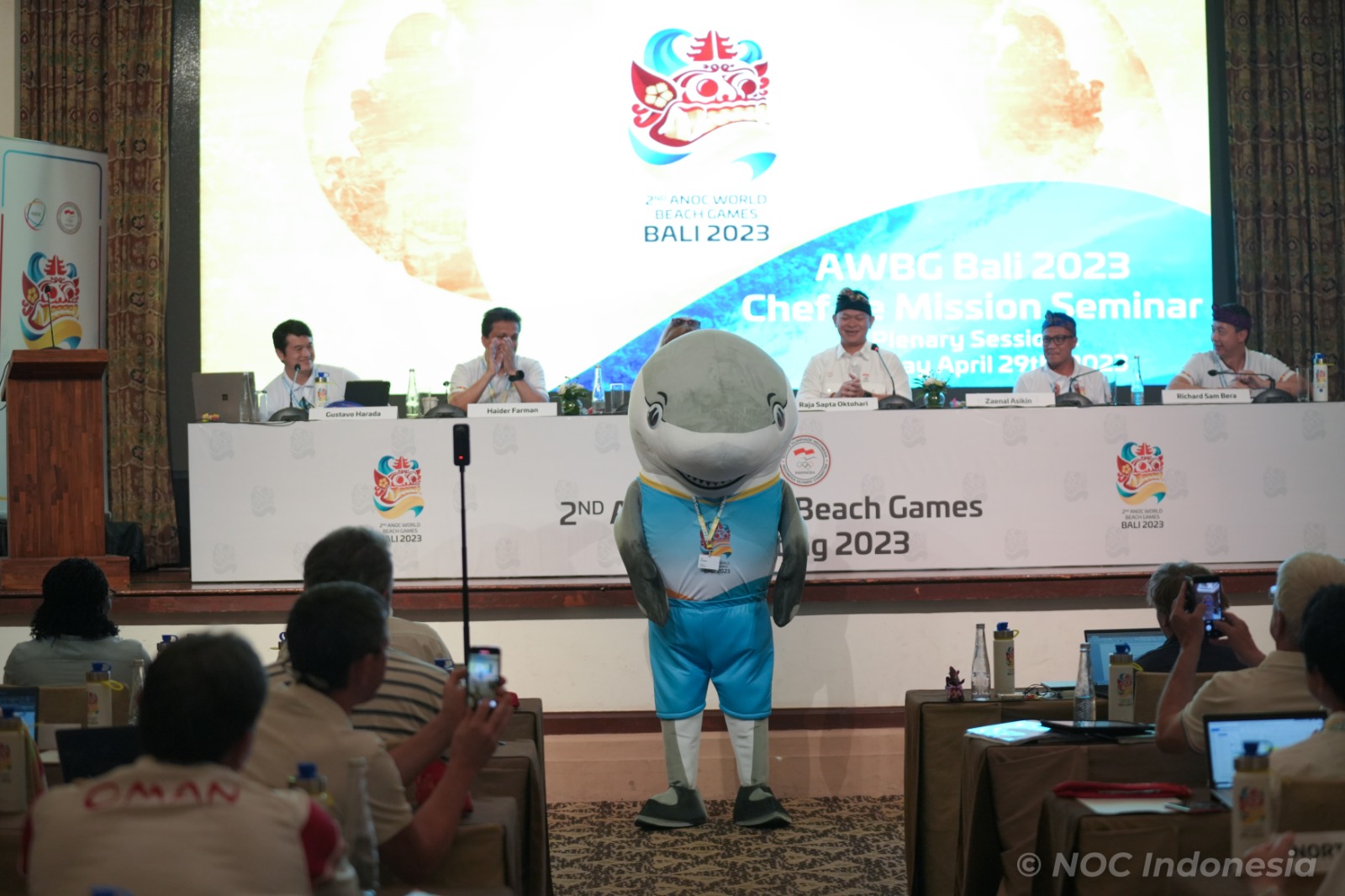 Bli Suksma dan Gek Suksma jadi maskot AWBG Bali Bli Suksma dan Gek Suksma jadi maskot AWBG Bali