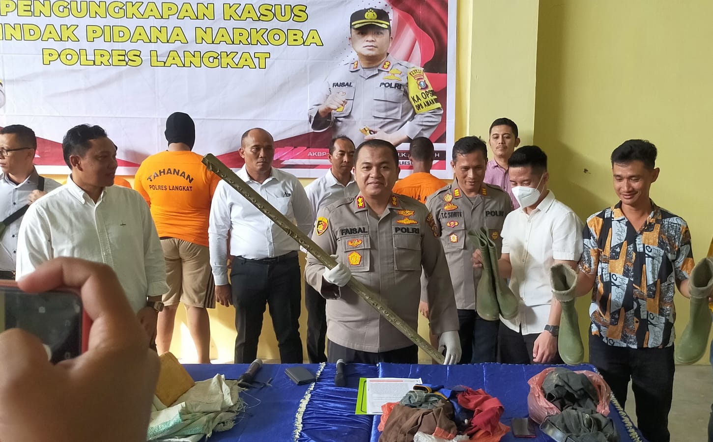 Polres Langkat paparkan pembunuhan di Besitang 