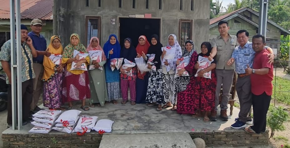 Berbagi di bulan Ramadan perusahaan kelapa sawit ini santuni warga sekitar Berbagi di bulan Ramadan perusahaan kelapa sawit ini santuni warga sekitar