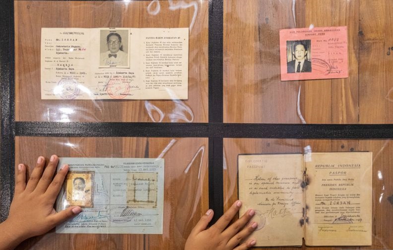 Arpus Semarang mengingatkan para orang tua untuk biasakan anak baca buku ketimbang gadget Arpus Semarang mengingatkan para orang tua untuk biasakan anak baca buku ketimbang gadget