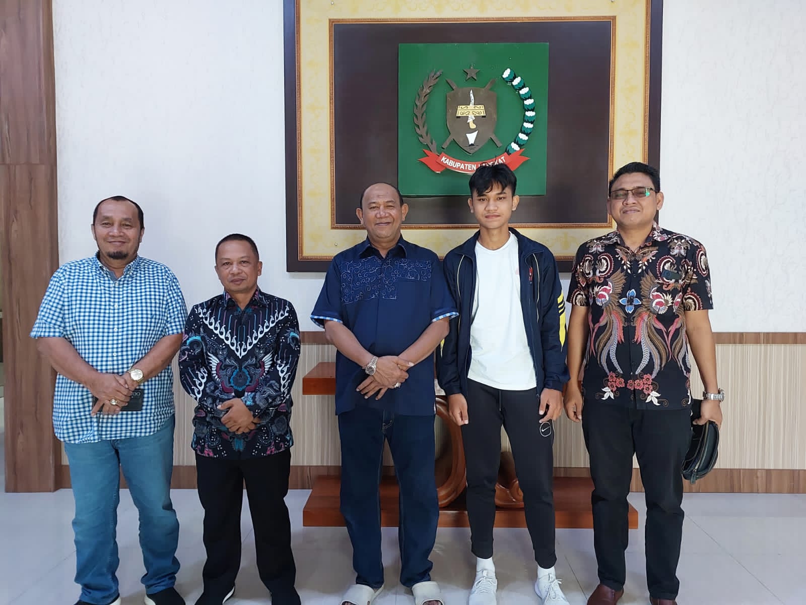 Plt Bupati dukung pemain asal Langkat masuk tim sepak bola Sumut di PON XXI 2024 Plt Bupati dukung pemain asal Langkat masuk tim sepak bola Sumut di PON XXI 2024