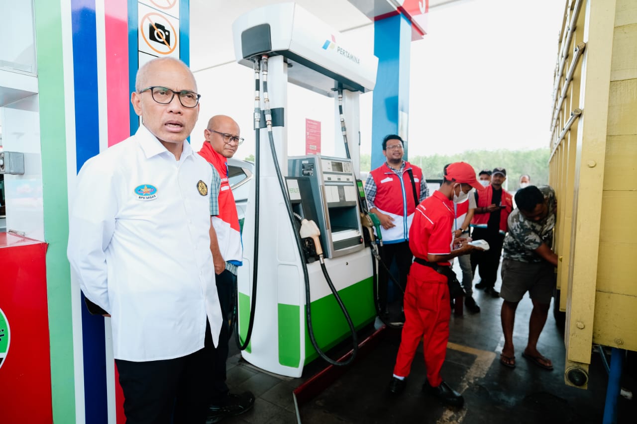 Komite BPH Migas tinjau FT Medan Group, apresiasi Pertamina Patra Niaga Komite BPH Migas tinjau FT Medan Group, apresiasi Pertamina Patra Niaga