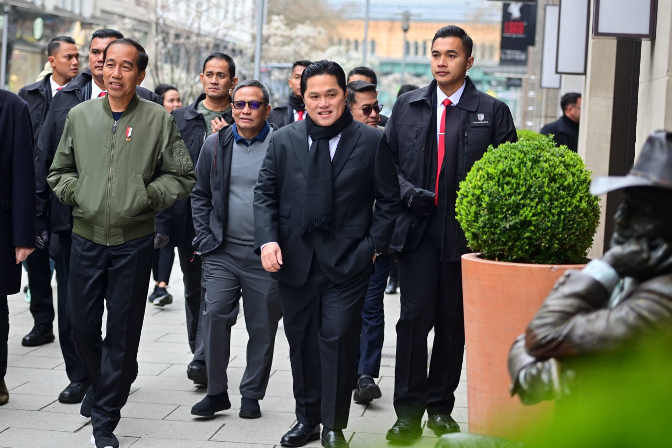 Hari kedua di Hannover, Presiden sapa masyarakat Indonesia hingga bertemu Kanselir Jerman Hari kedua di Hannover, Presiden sapa masyarakat Indonesia hingga bertemu Kanselir Jerman