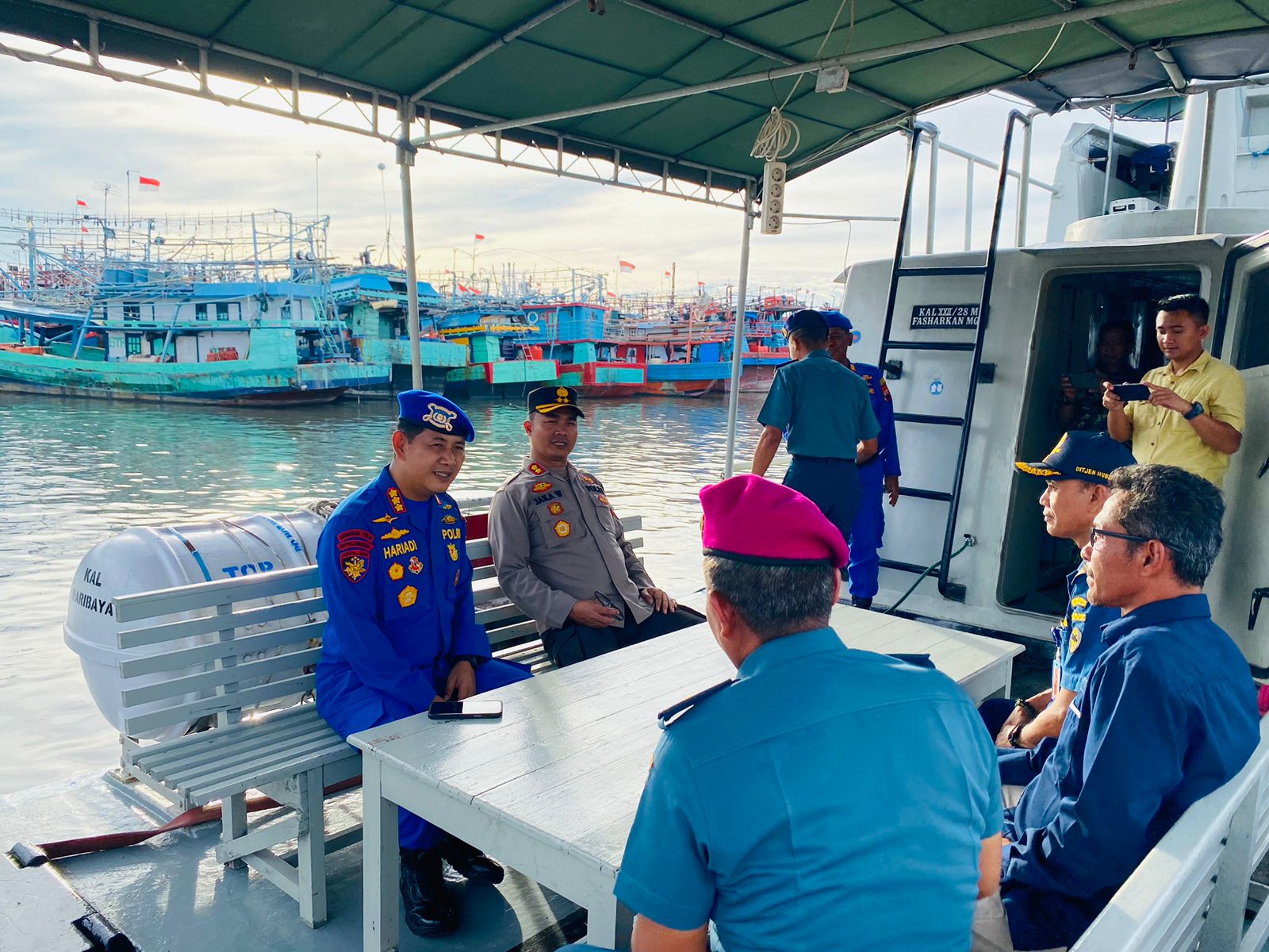 Jelang Lebaran, Dirpolairud Polda Jateng cek kondisi Pelabuhan Pelindo Tegal Jelang Lebaran, Dirpolairud Polda Jateng cek kondisi Pelabuhan Pelindo Tegal