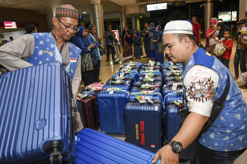 Belasan warga jadi korban dugaan penipuan biro perjalanan umrah