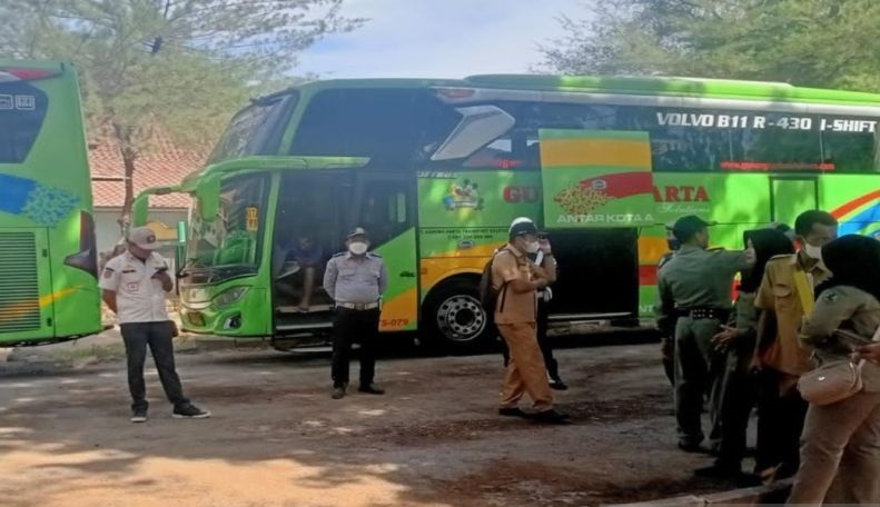 Pemprov Jatim bantu mudik gratis warga Pamekasan Pemprov Jatim bantu mudik gratis warga Pamekasan