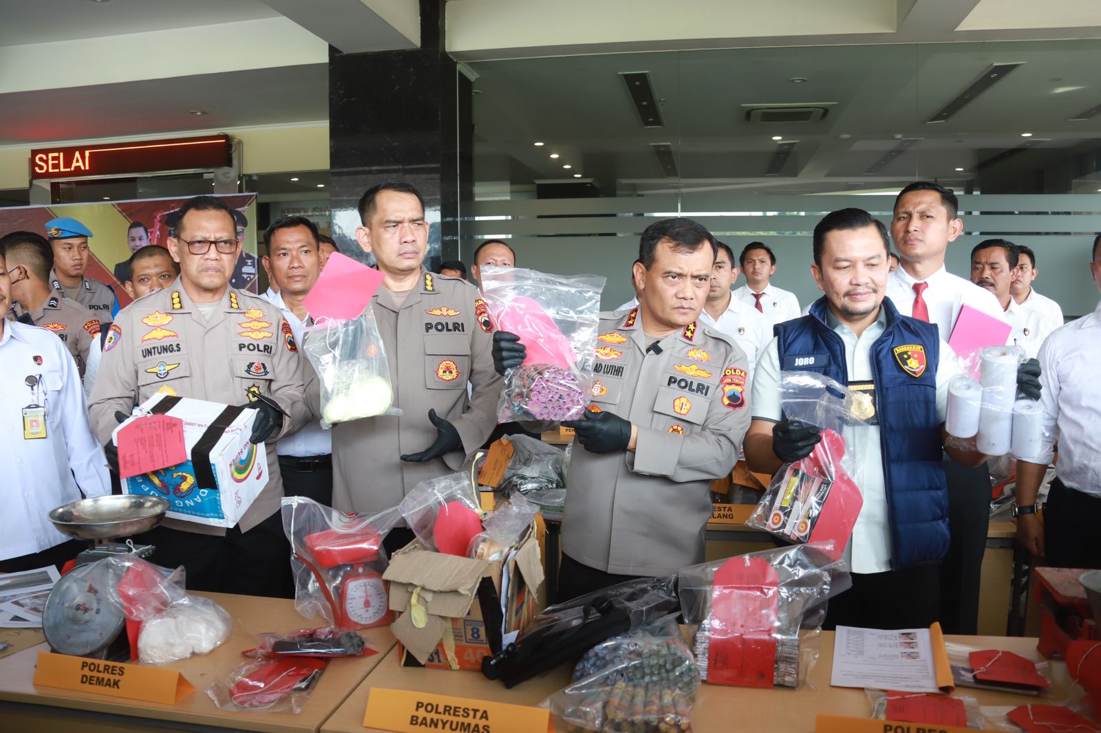 Ciptakan Ramadan aman dari mercon, Polda Jateng amankan 90 orang Ciptakan Ramadan aman dari mercon, Polda Jateng amankan 90 orang