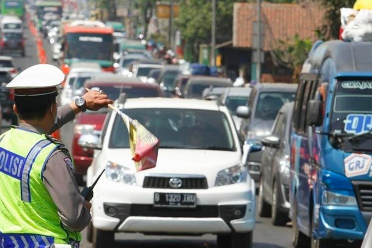 Kompolnas dan pengamat apresiasi terobosan Ditlantas PMJ tangani mudik lebaran Kompolnas dan pengamat apresiasi terobosan Ditlantas PMJ tangani mudik lebaran