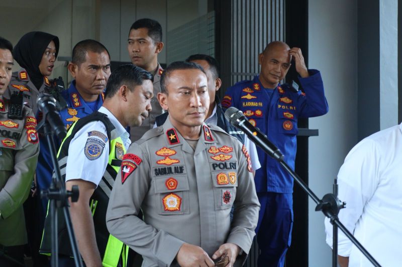 Polda Banten tingkatkan kelancaran dan pengamanan arus mudik Polda Banten tingkatkan kelancaran dan pengamanan arus mudik
