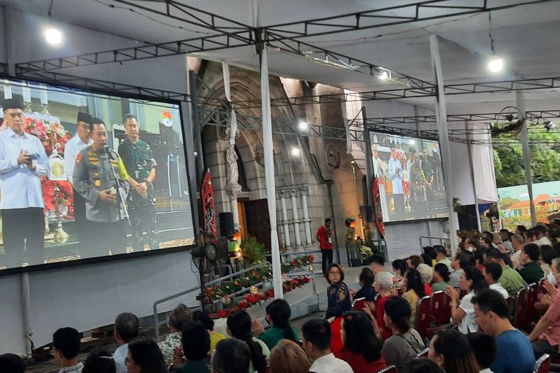 Kapolri pastikan perayaan Natal 2023 berlangsung aman Kapolri pastikan perayaan Natal 2023 berlangsung aman