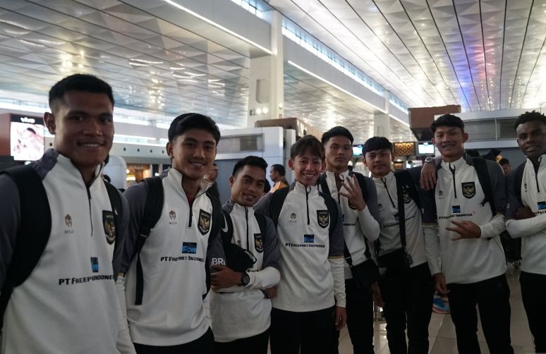 Timnas Indonesia U-20 bertolak ke Qatar untuk pemusatan latihan Timnas Indonesia U-20 bertolak ke Qatar untuk pemusatan latihan