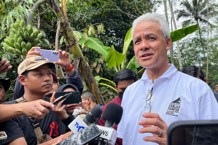 Bawaslu RI harus tindak pelanggaran peserta Pilpres 2024 Bawaslu RI harus tindak pelanggaran peserta Pilpres 2024