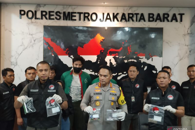 Ammar Zoni terancam empat tahun penjara Ammar Zoni terancam empat tahun penjara