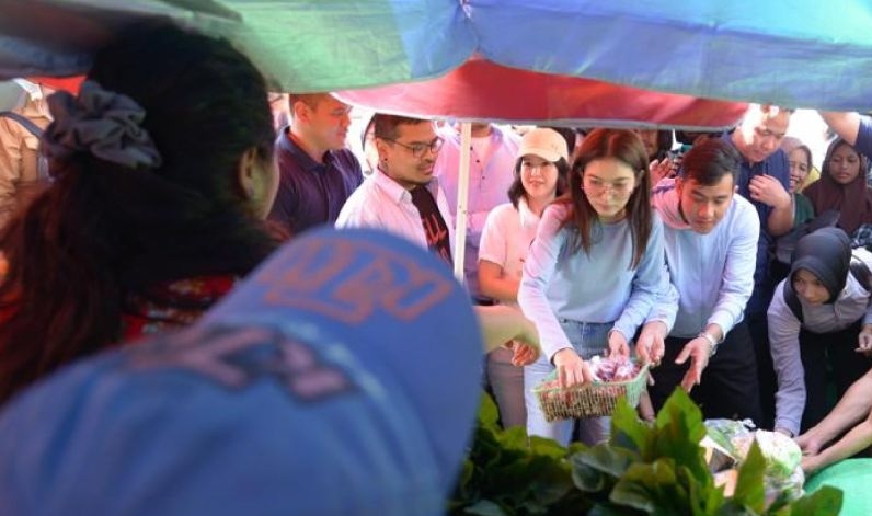 Gibran ajak pemuda diskusi ekonomi kreatif di Labuan Bajo