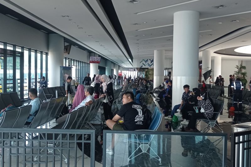 ASDP Merak seberangkan 61.965 penumpang jelang H-2 Natal ASDP Merak seberangkan 61.965 penumpang jelang H-2 Natal