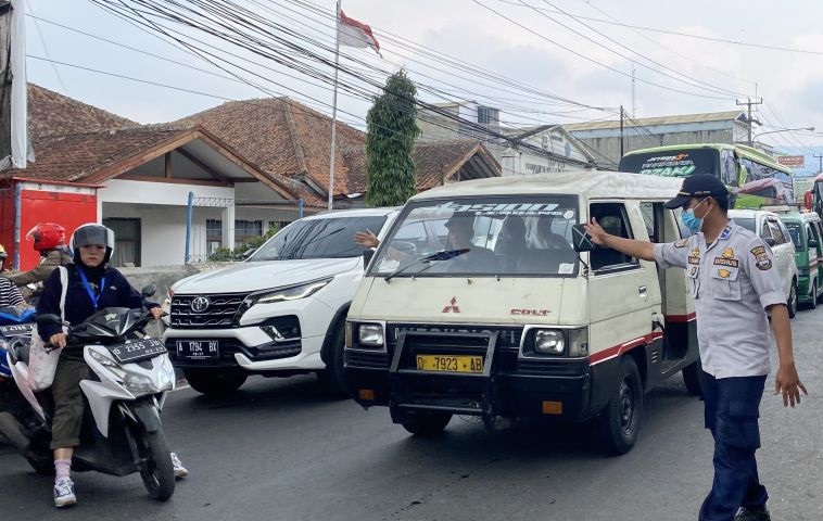Dishub Bandung Barat petakan objek rawan macet selama libur Natal
