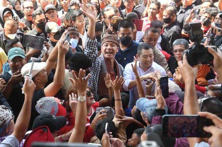 Hari ke-20 kampanye Ganjar kunjungi Jogja dan Jateng sedangkan Mahfud ke Sumbar Hari ke-20 kampanye Ganjar kunjungi Jogja dan Jateng sedangkan Mahfud ke Sumbar