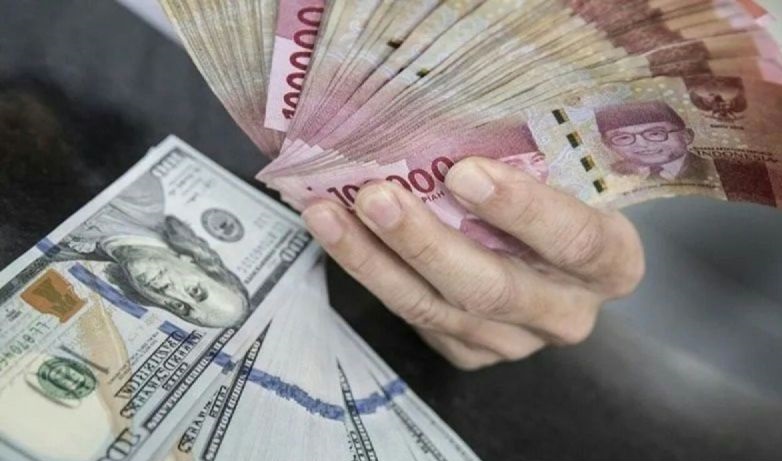 Rupiah naik 62 poin menjadi Rp15.422