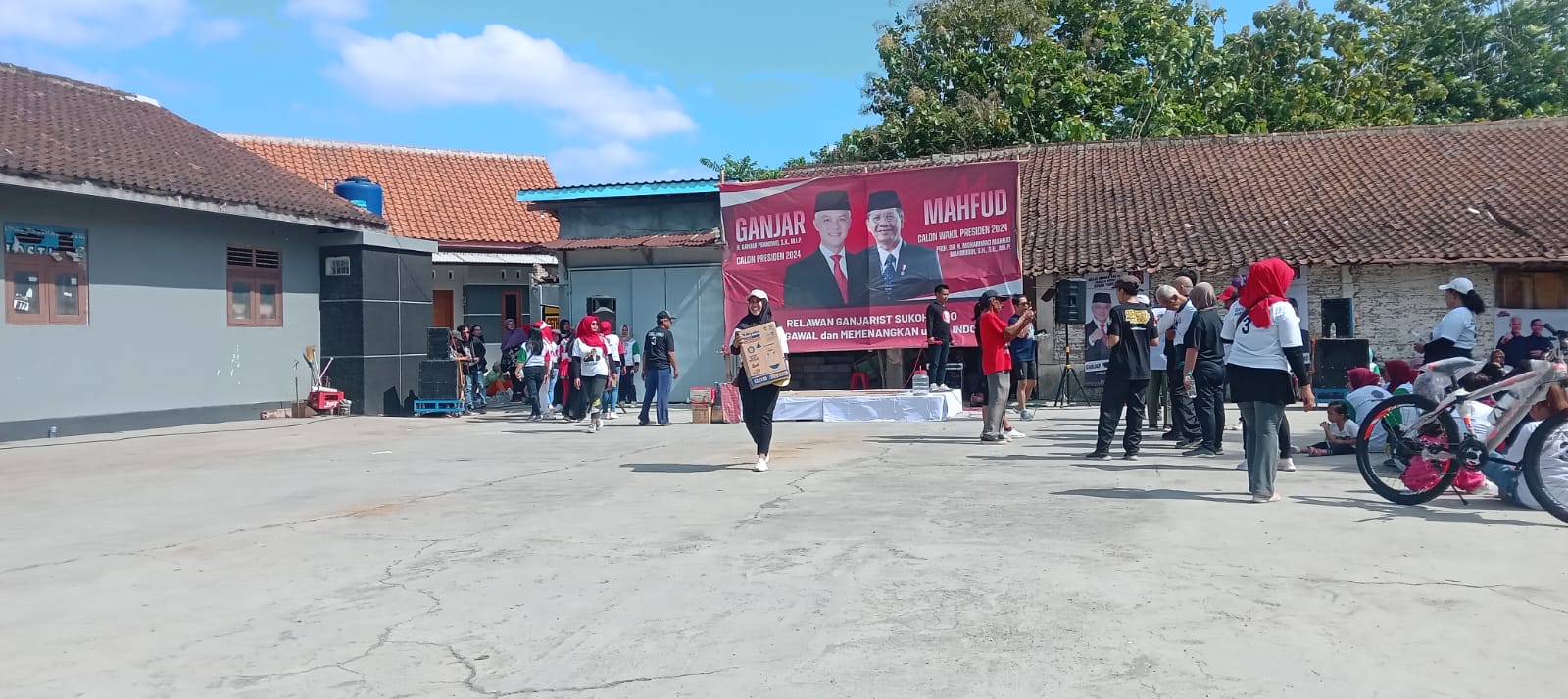 TKD Ganjar-Mahfud Solo Raya targetkan kemenangan 85 persen TKD Ganjar-Mahfud Solo Raya targetkan kemenangan 85 persen