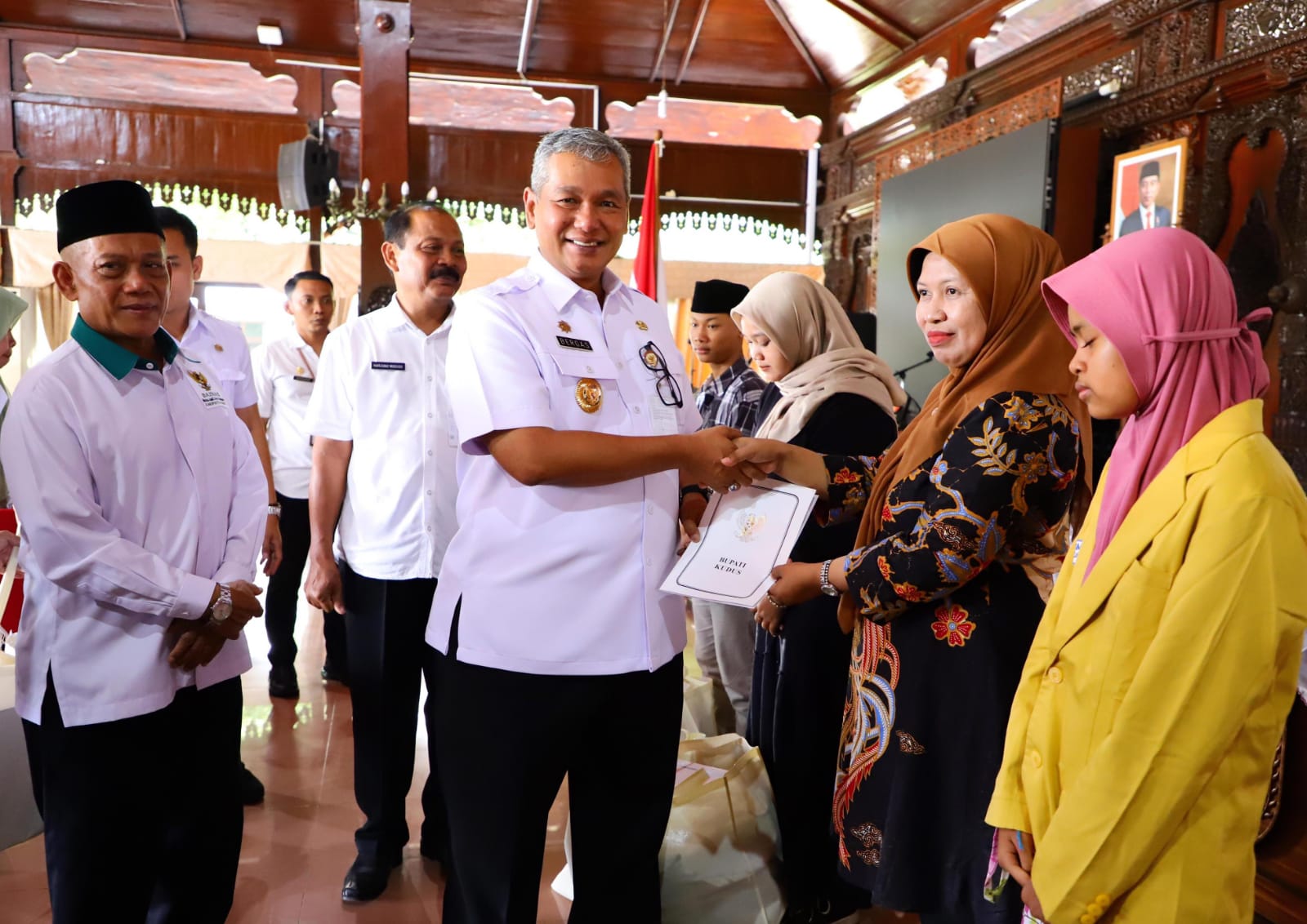 Pemkab Kudus kucurkan bantuan untuk 40 PKBM
