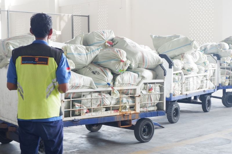 Bandara Juanda jadi pilot project program penataan ekosistem logistik Bandara Juanda jadi pilot project program penataan ekosistem logistik